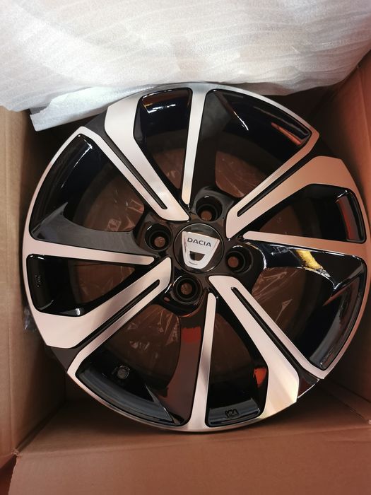 jante de aliaj pentru Dacia pe 15 marca Silver line model iowa