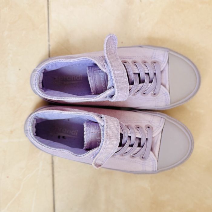 Adidasi (pantofi sport) marime 31