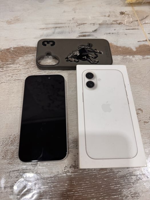 Iphone 16 128gb white