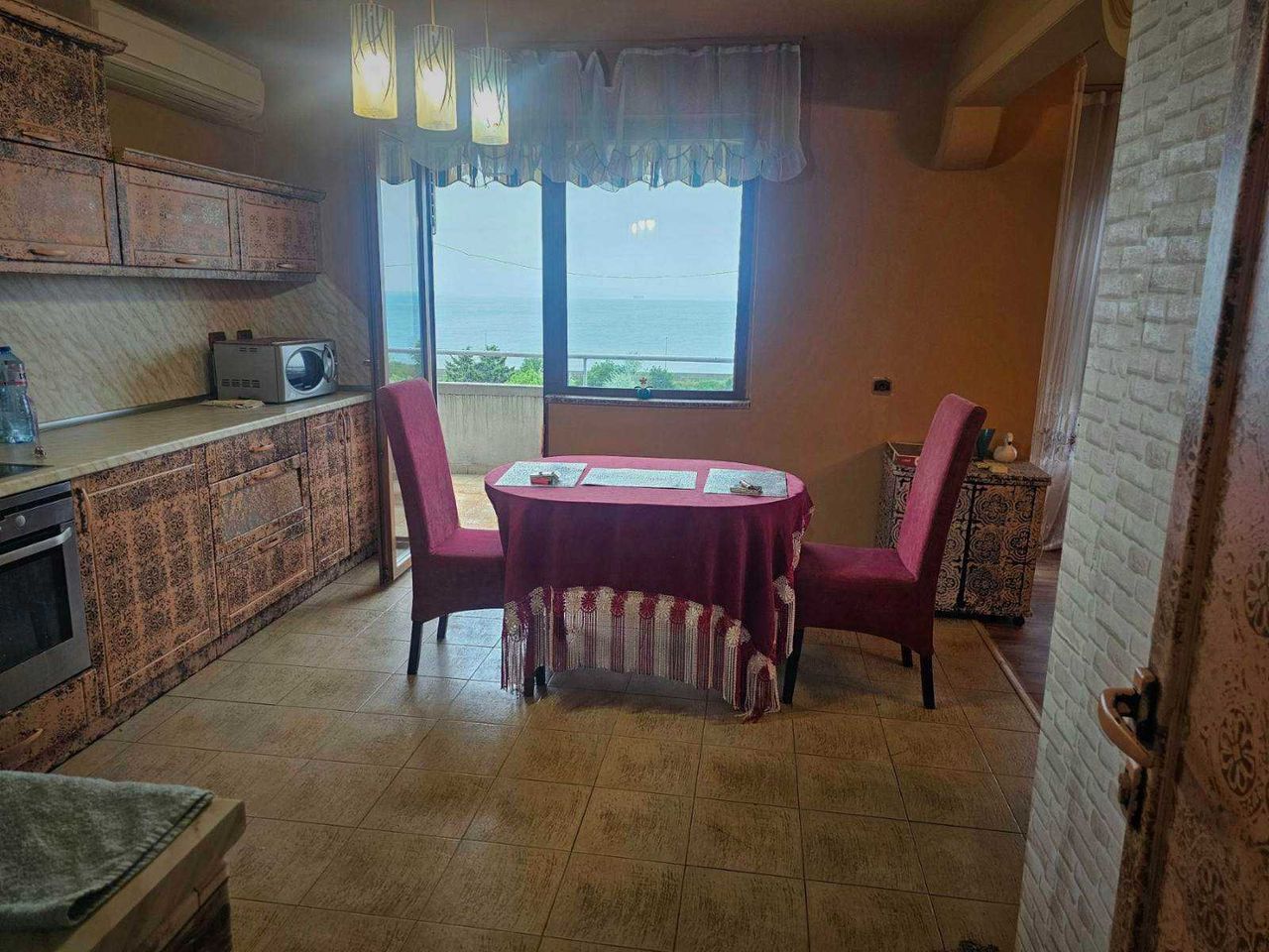 Продава се Многостаен апартамент в Поморие - 160 кв.м за 1866 €/кв.м - Снимка #3