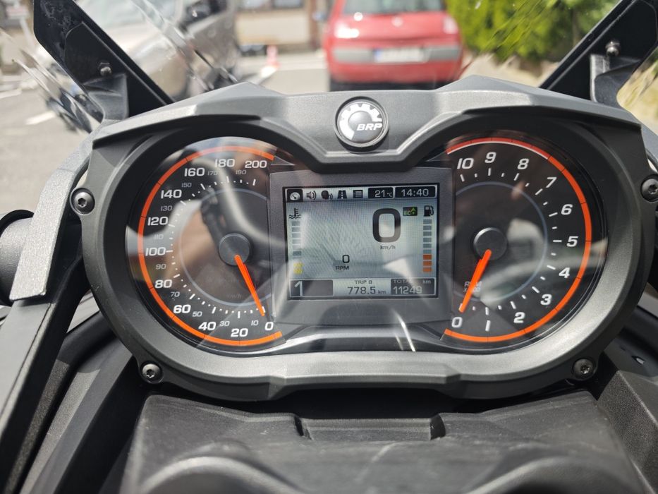 Can Am Spyder F3