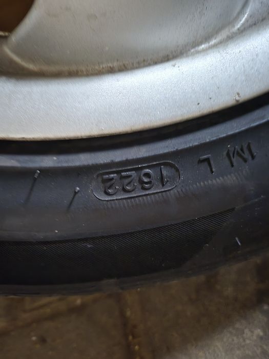 Vând jante 205 55 R16