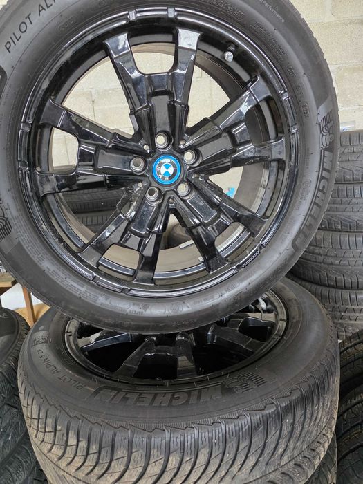 19 Цола джанти за БМВ их3 Оригинални Bmw ix3 245/50R19