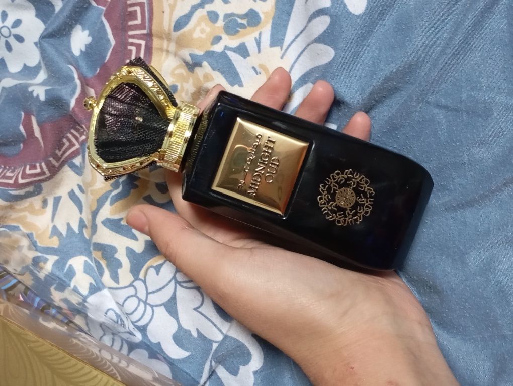 Andijonda MIDNIGHT OUD atiri