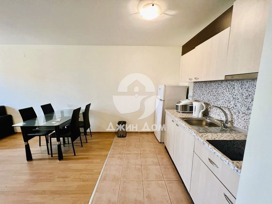 Продава се Двустаен апартамент в Свети Влас - 77 кв.м за 858 €/кв.м - Снимка #1