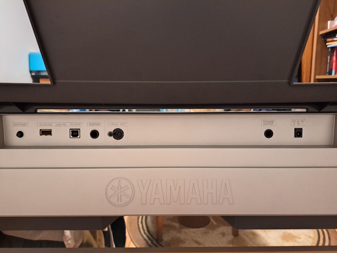 Pian electric Yamaha DGX 630 +Pedala si husa