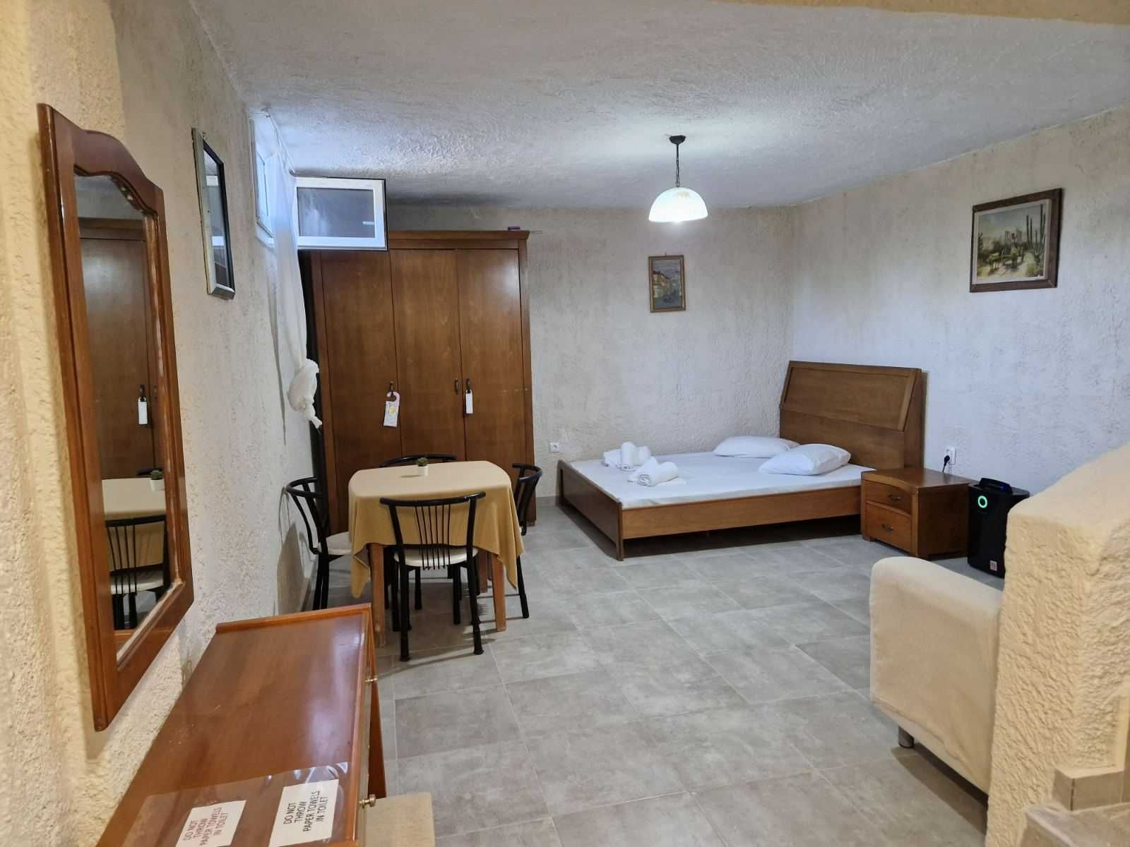Триетажна къща в Каландра - Халкидики, Гърция