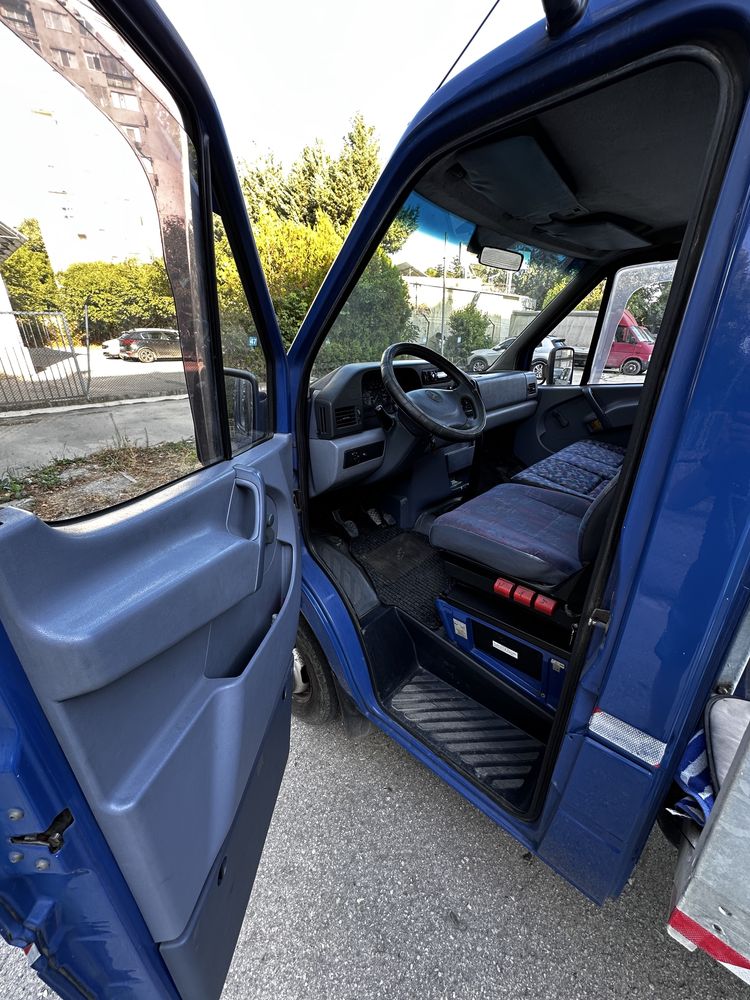 Пътна помощ Mercedes Benz Sprinter 412D