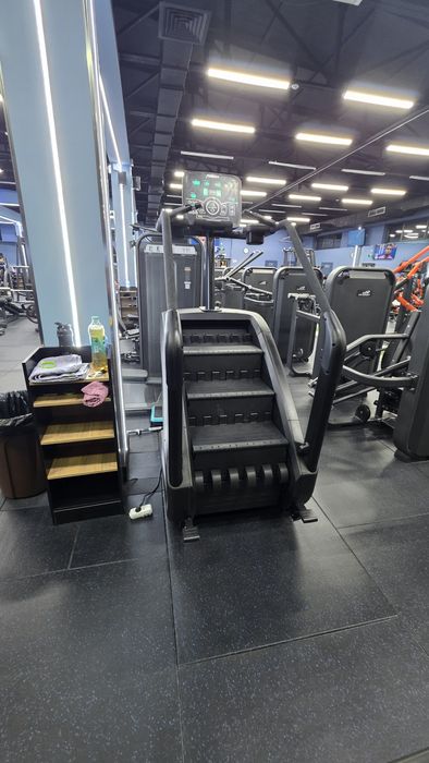 тренажер степ машина, автоматическая лестница