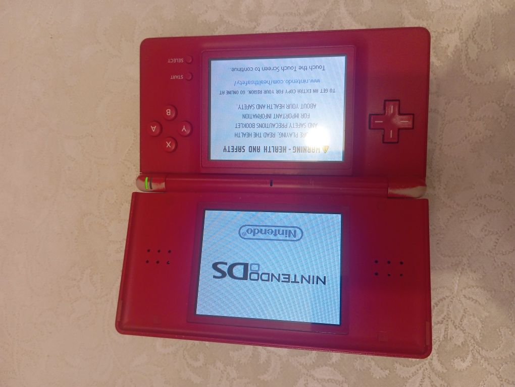 Nintendo DS lite