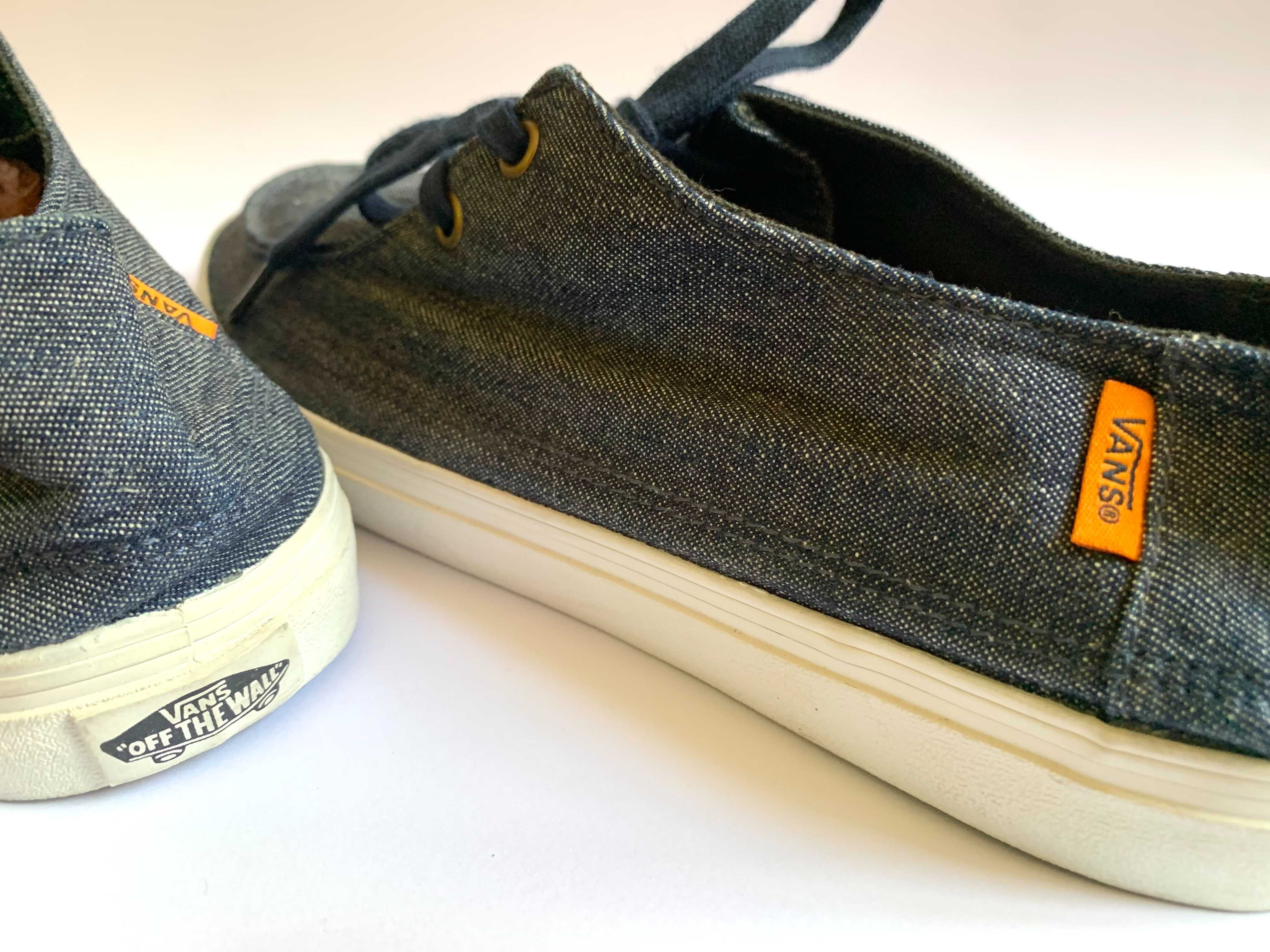 Кецове Vans от деним  44,5