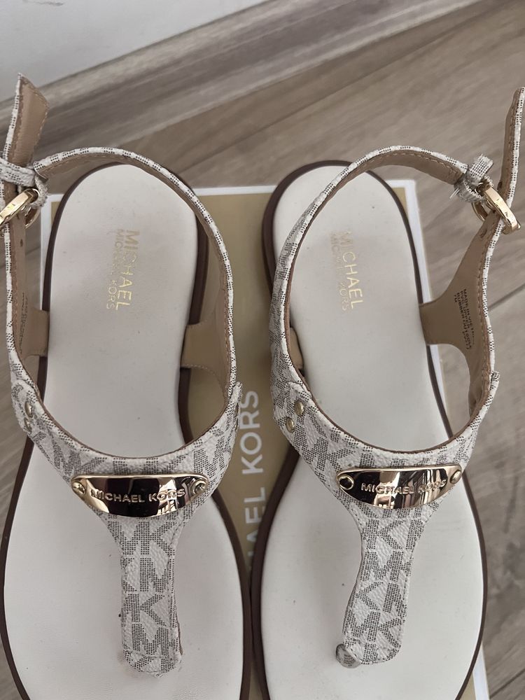 Дамски сандали Michael Kors