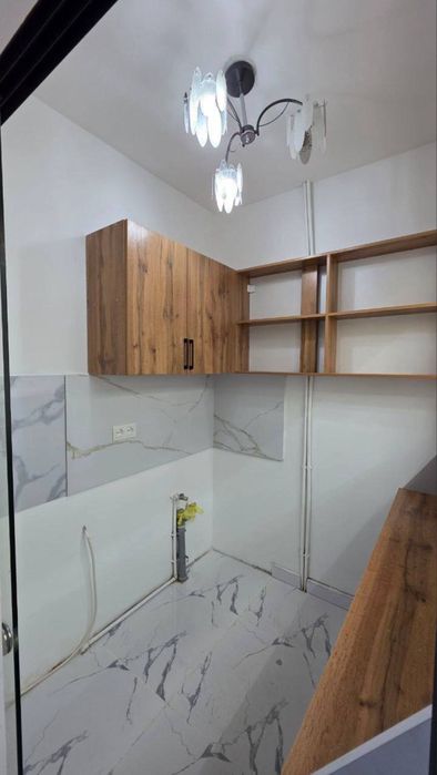 Чиланзар 2 Квартал Напротив NRG Продается Нежилой