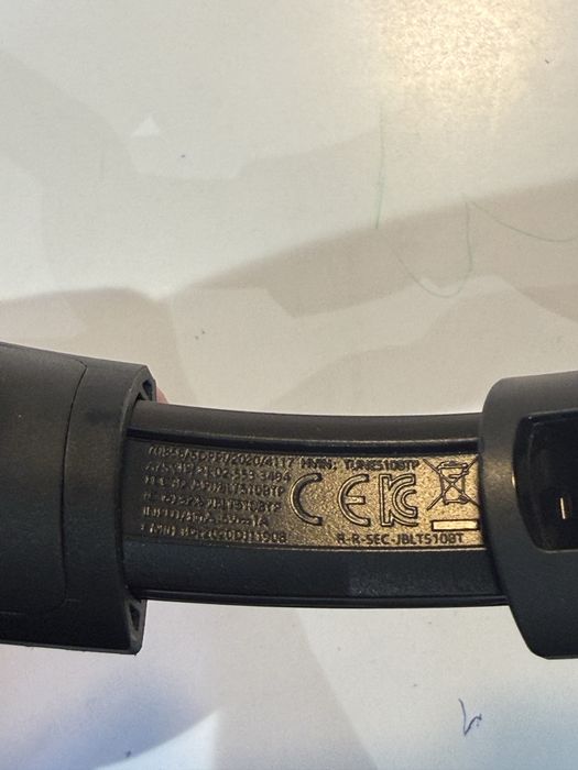 JBL 510 BT наушники, купили в Лондоне