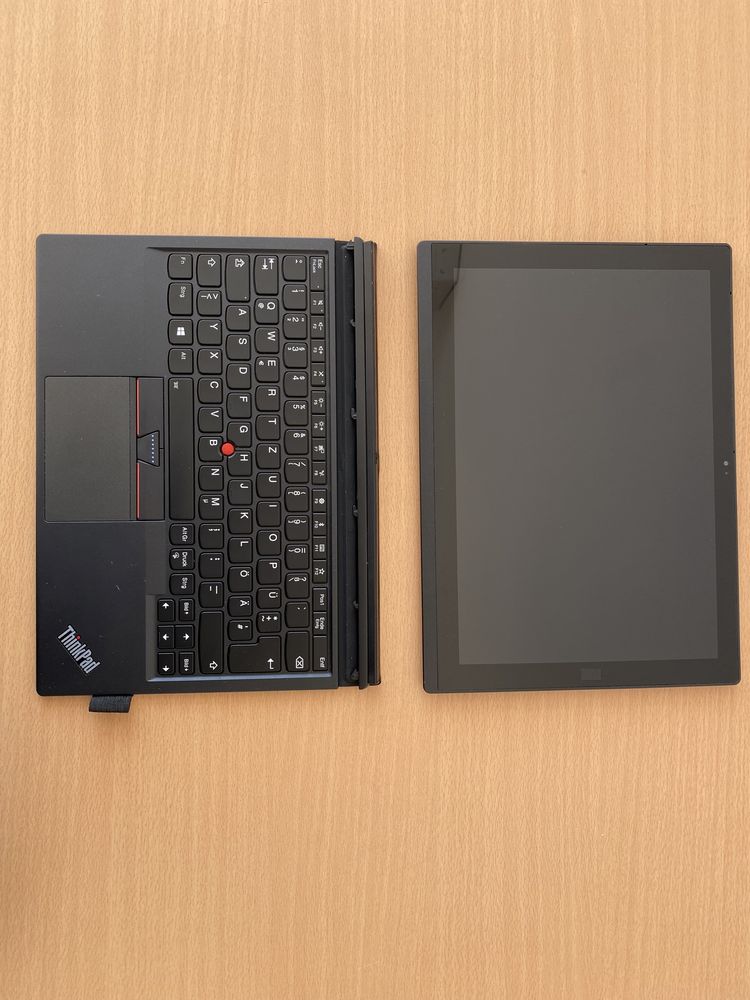Лаптоп Lenovo Thinkpad x1 tablet touchscreen i5 7Y54  2160x1440