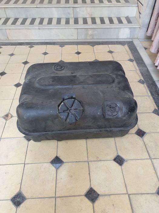 ZIL 130 131 Benzin bak