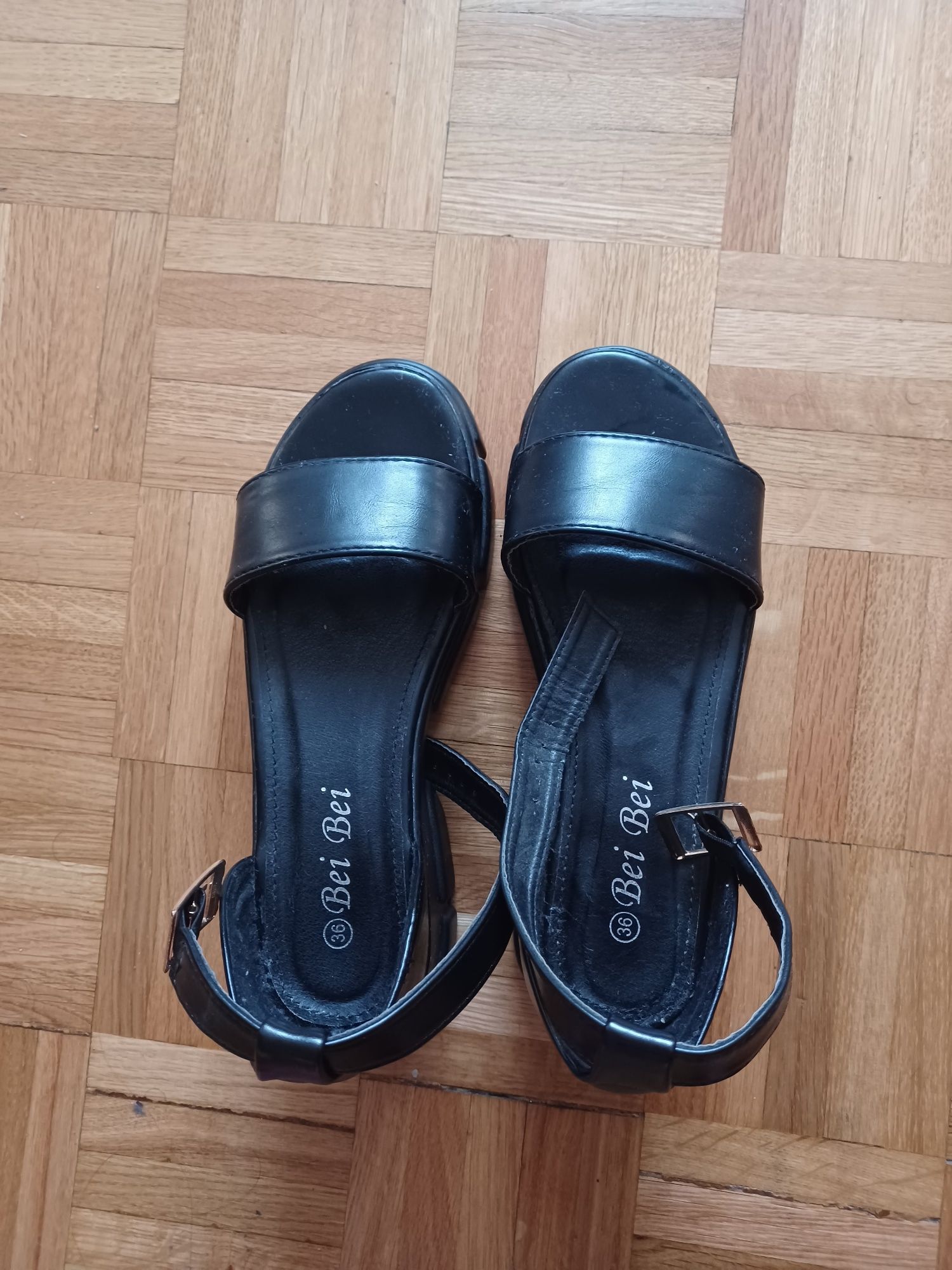 Sandale elegante