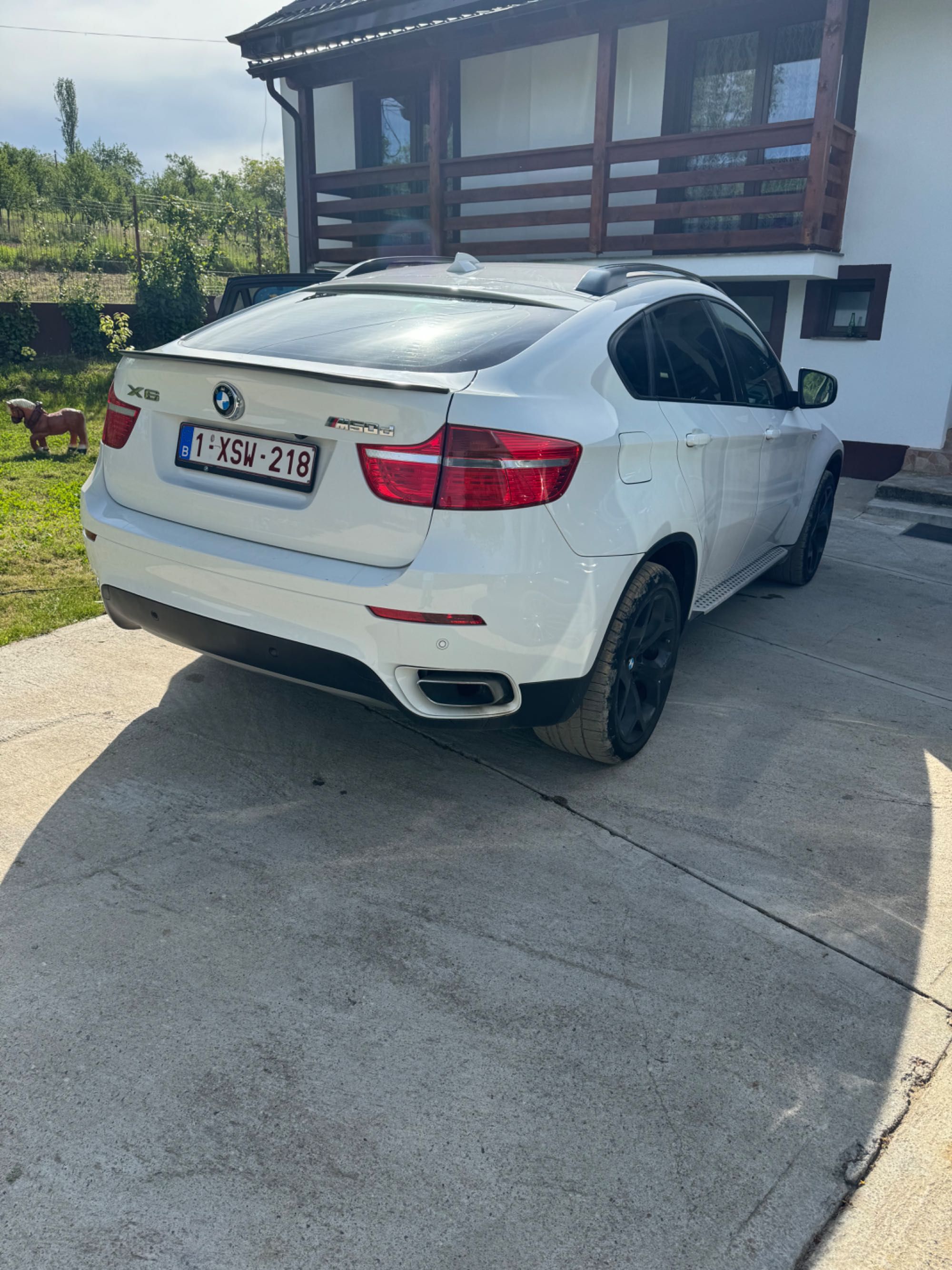 Vând BMW X6 M Pachet