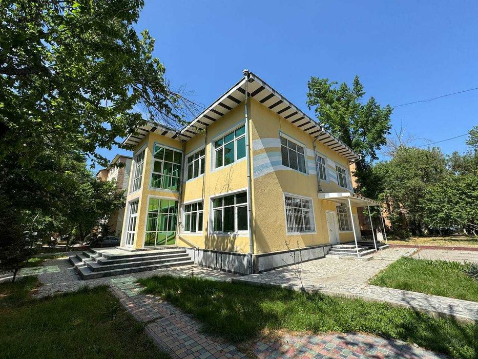 Продается Нежилой помещения Чиланзарский район 750м2 10 сотка