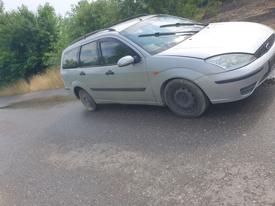 Dezmembrez ford focus 1 mk1 1.6 benzina