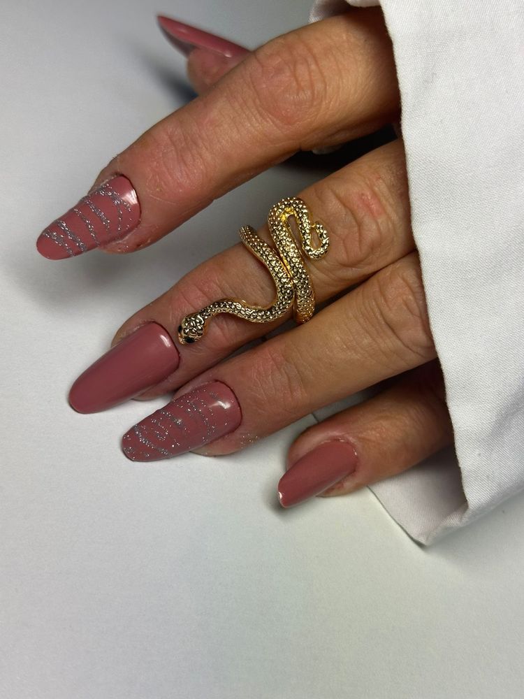Unghii cu gel / polygel