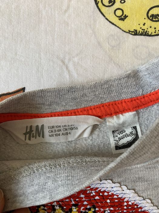 Hanorac H&M cu paiete reversibile Bart Simpson