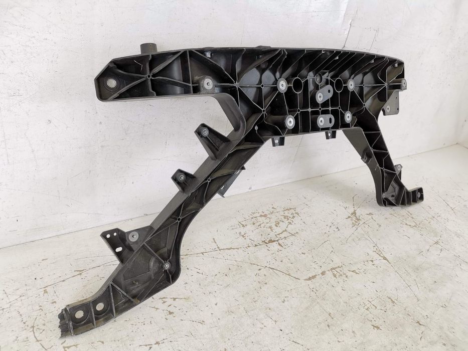 Преден трегер Тесла Модел Y / Tesla Model Y 1 Оригинален Повреден