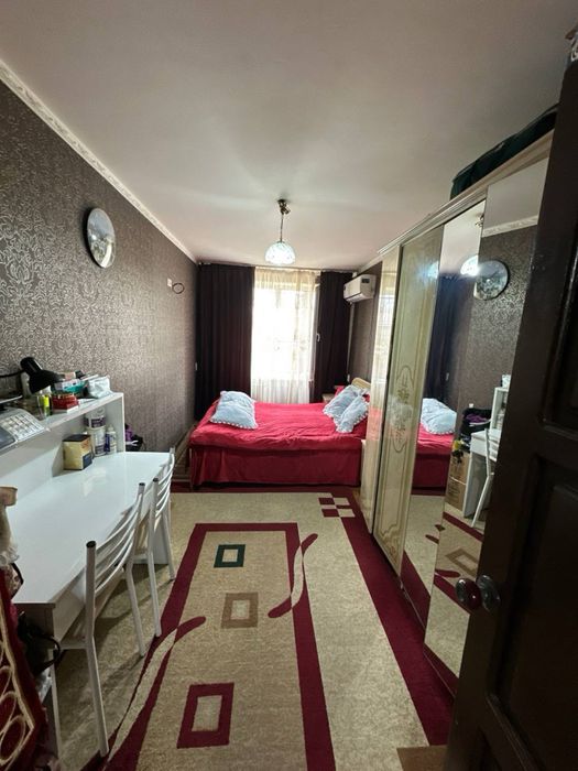 Uy sotiladi Aviasozlar 4 2xona