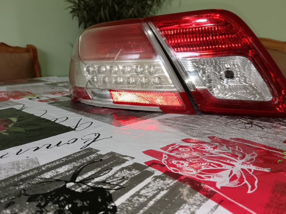 Задний стопы от TAYOTA CAMRY B/U 100$
