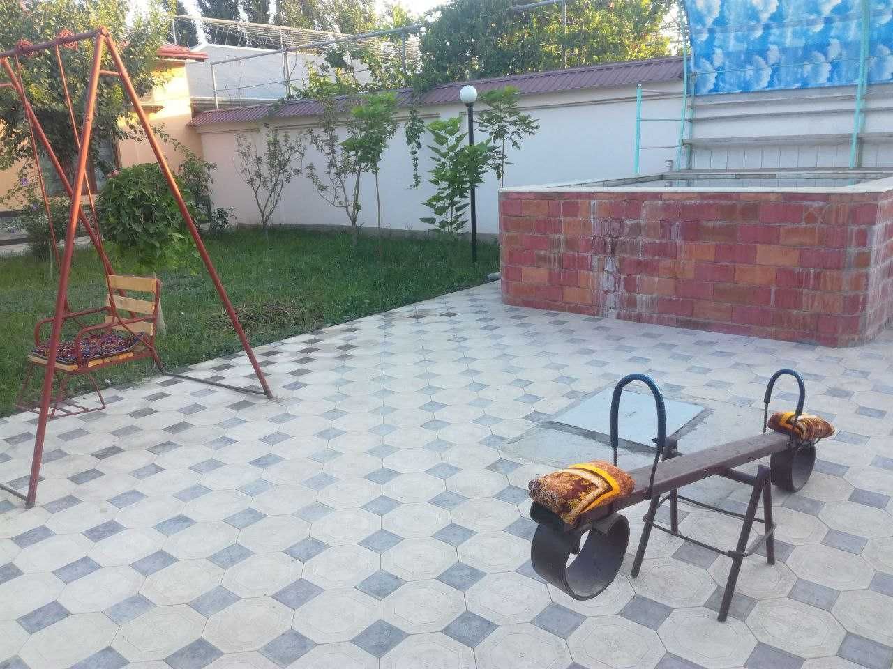 Dacha sotiladi, Yangi Toshkent hududida suv bo'yida