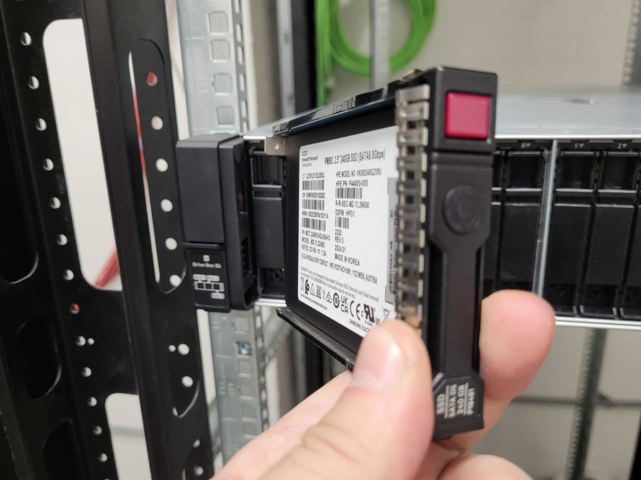 Настройка и установка серверов и NAS | Windows Server, Synology, 1С, B