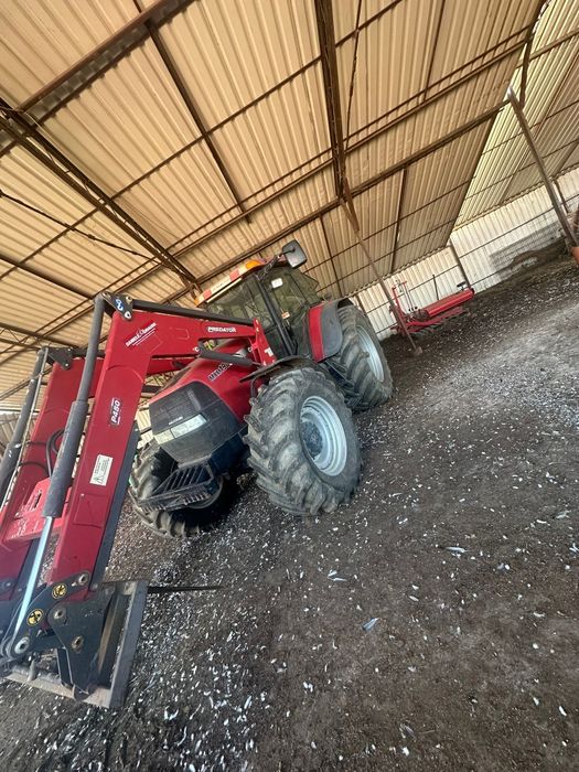 Vând Tractor Case 190 de caii, balotiera și grebla
