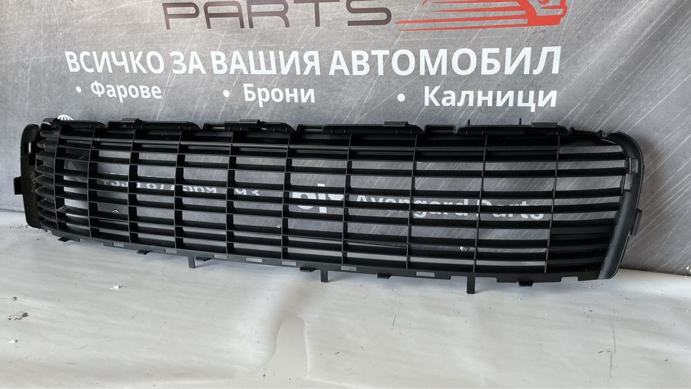 Решетка Peugeot 3008 2009-