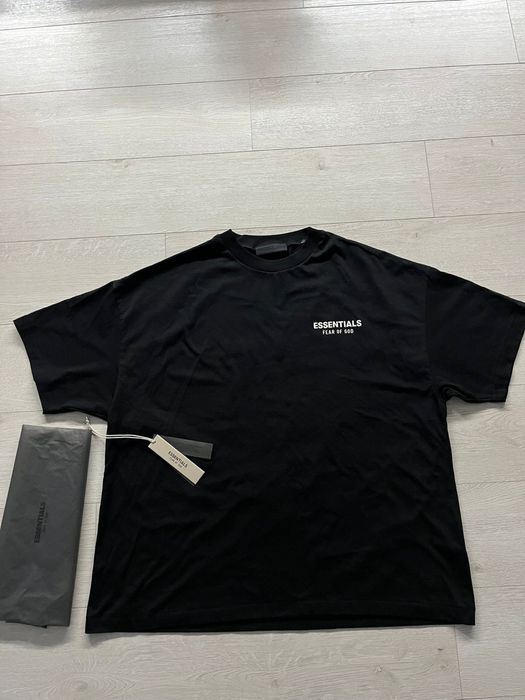 Tricou Essentials