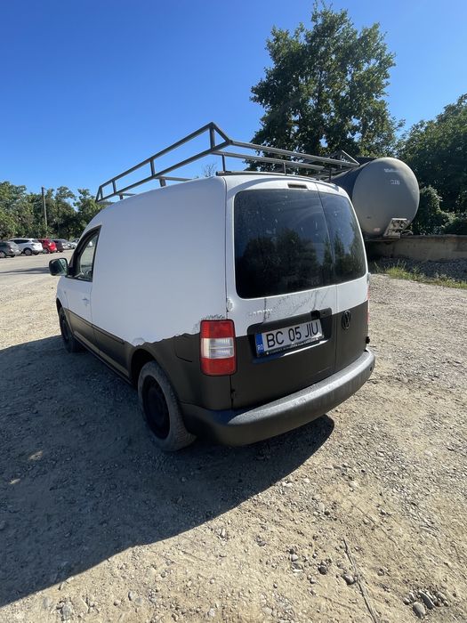 VW Caddy 2.0 70cp RATE