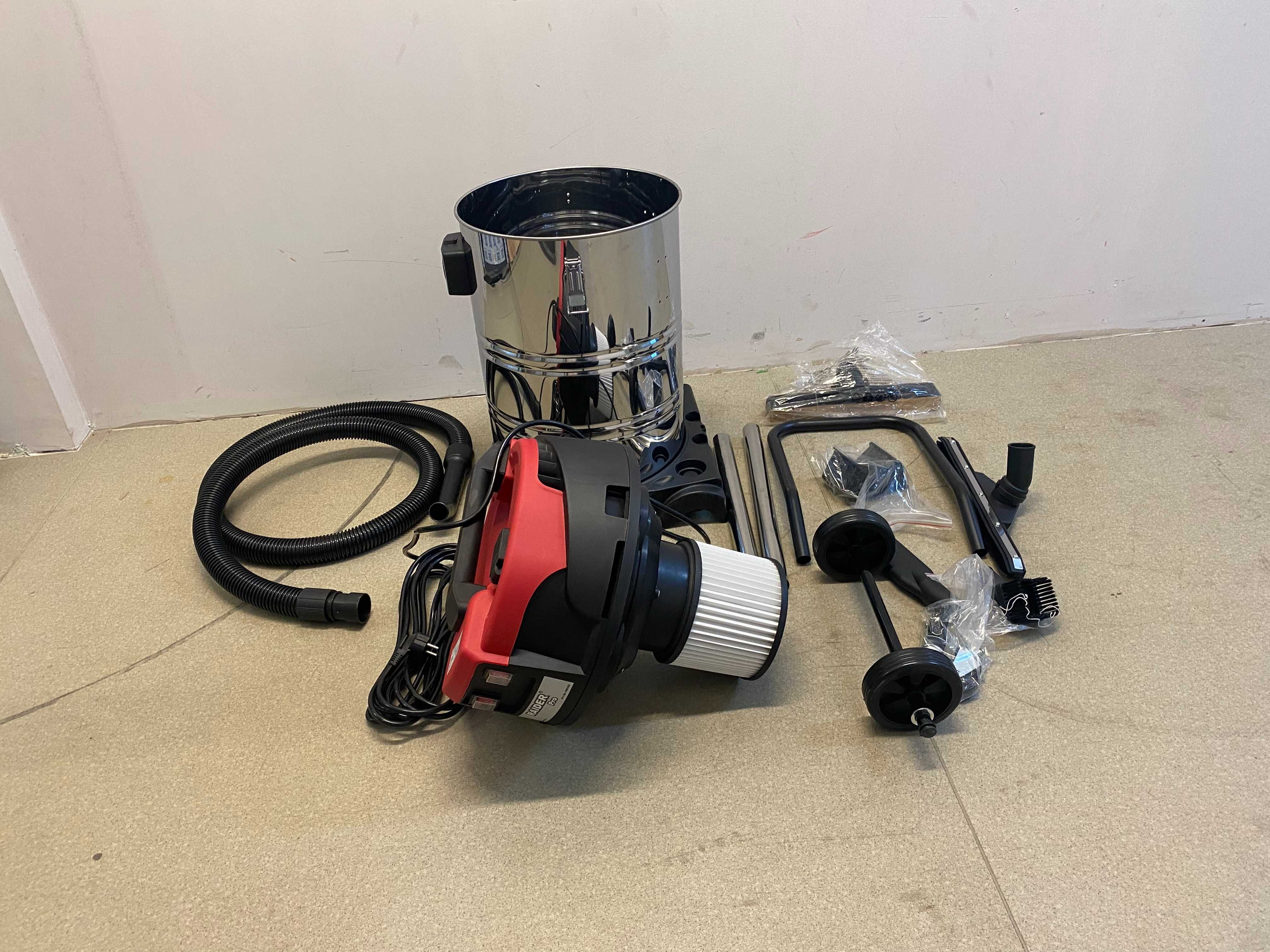 090332	Прахосмукачка за сухо и мокро 2x1200W 60L сам. HEPA RDP-WC13