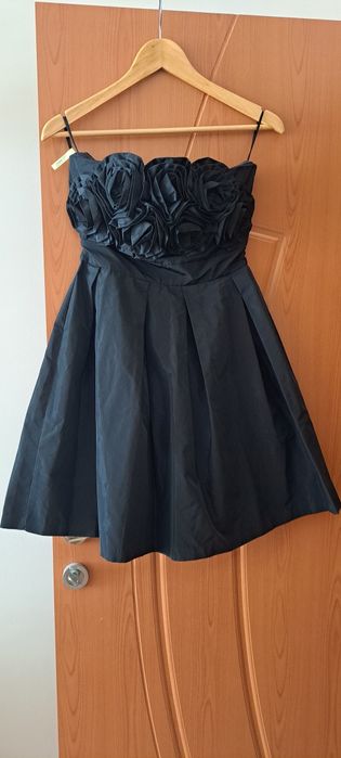 Малка черна рокля S/М