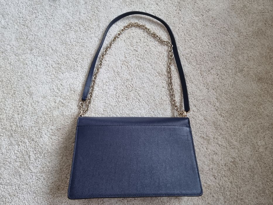 Продавам чанта Furla Mimi