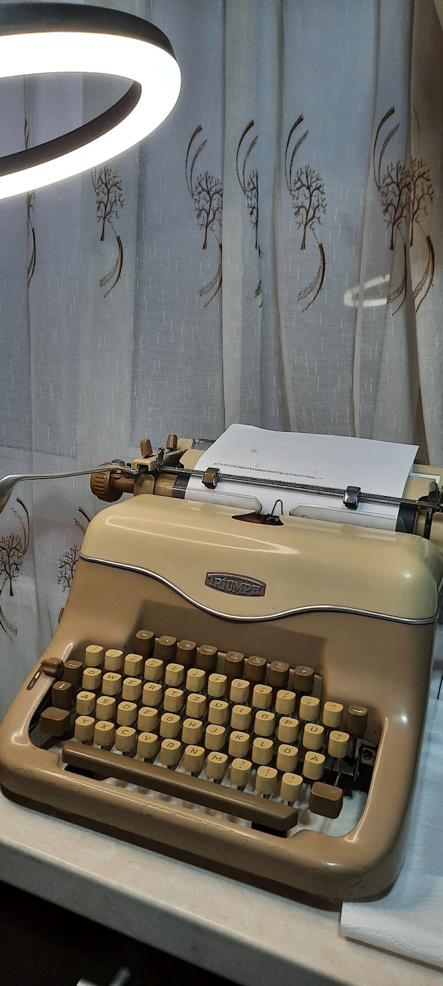 Mașină de scris Triumph Matura 1950