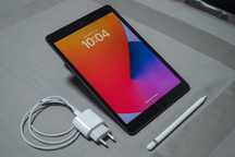 IPad 10.2 Generația 8 (2020) + Stylus Generația 1