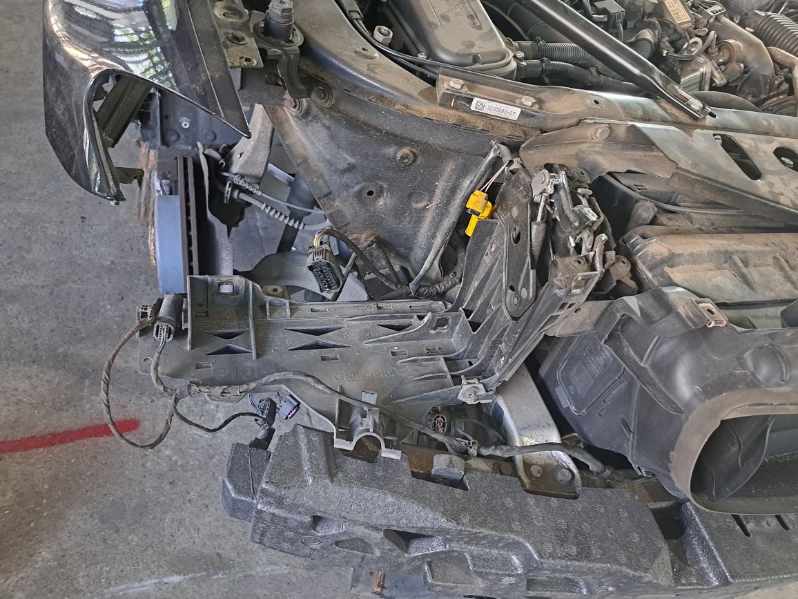 Suport far stanga dreapta bmw f10 f11 seria 5 grile trager broasca
