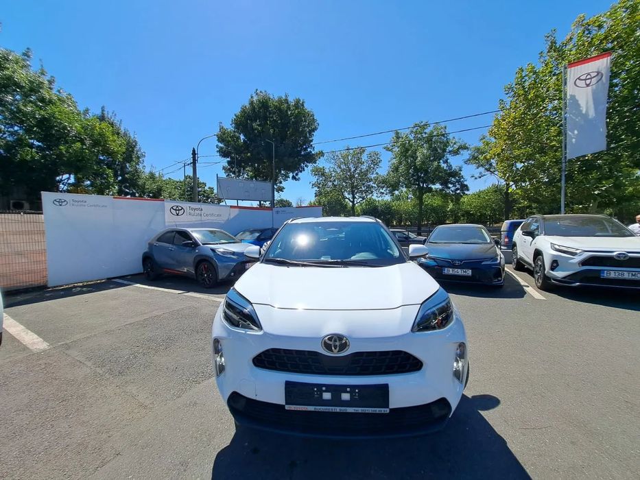Toyota Yaris Cross Autoturismul se livreaza nou,se emite factura,eligibil la finantare