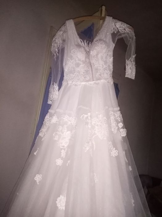 Vând rochie de mireasa