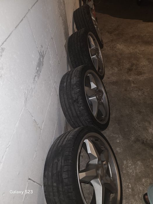 Vând jante dotz r19