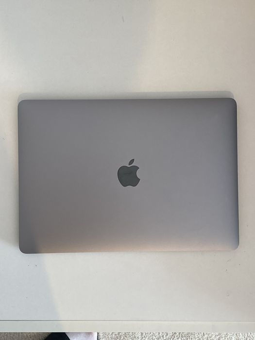 MacBook pro M2 2022