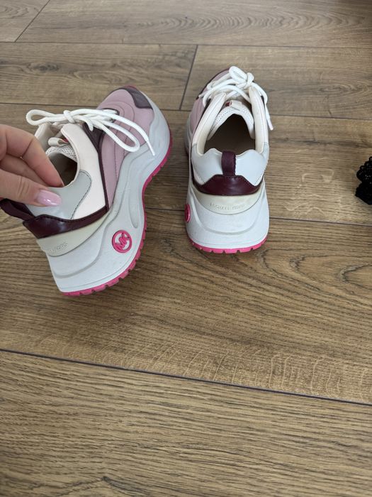 Кецове michal kors