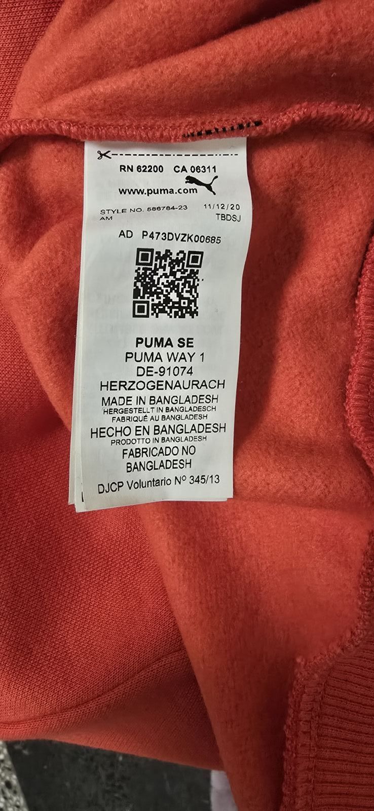 . Нова.  Дамска оригинална блузка. Puma