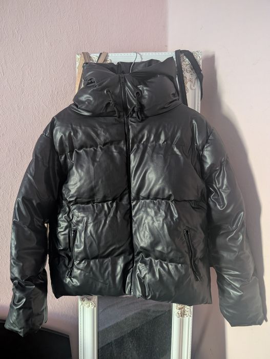 Дамско зимно кожено бомбър яке