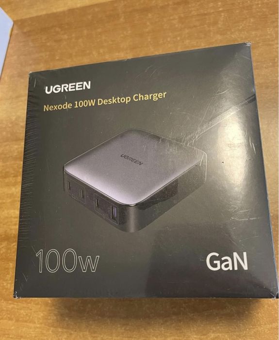 Desktop Charger Ugreen 100W