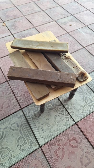 Продаётся воск, Мум сотилади